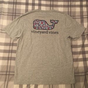 NWOT Men’s Vineyard Vines T-Shirt Size Large